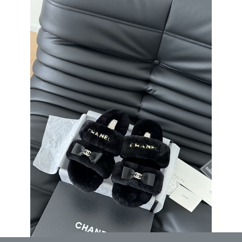 Ch*el slippers